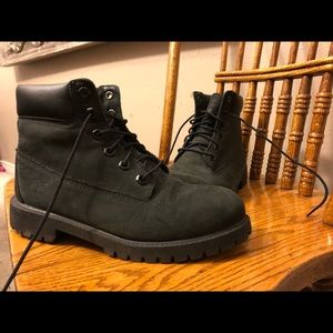 Black Timberland boots sz 7 w